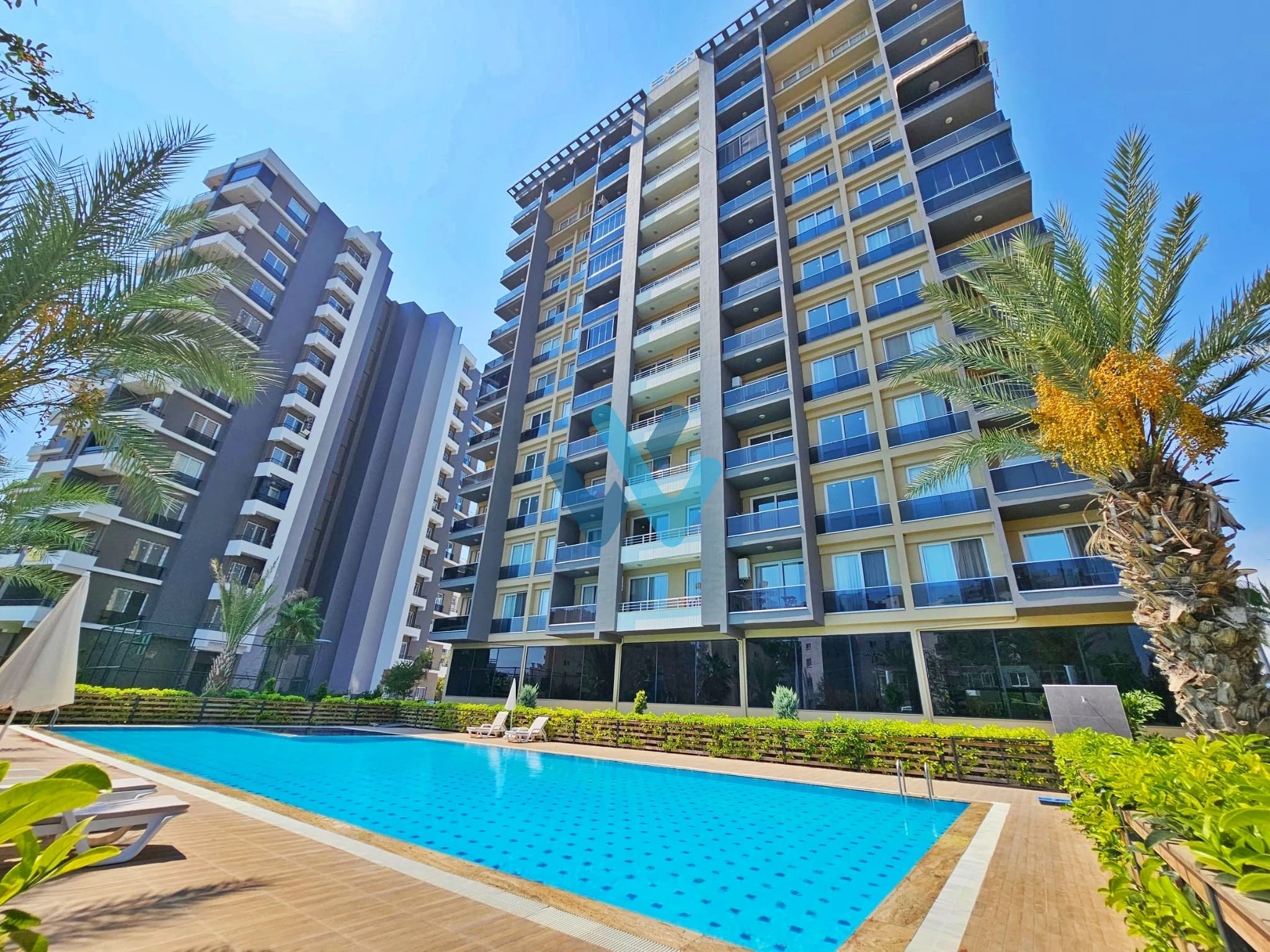 WIN'DEN DORA EXXEN'DE DENİZ MANZARALI SATILIK GENİŞ 1+1 DAİRE