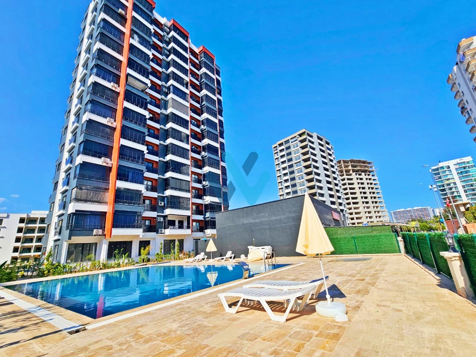 WİN'DEN DENİZE 100 METRE 2+1 SATILIK GENİŞ YAZLIK